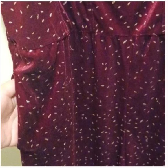 Speechless Wine Cranberry Velvet Jumpsuit Glitter Confetti - Picture 5 of 8